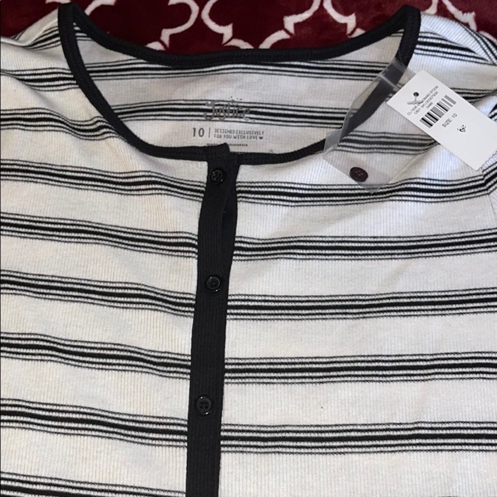 justice white and black long sleeve